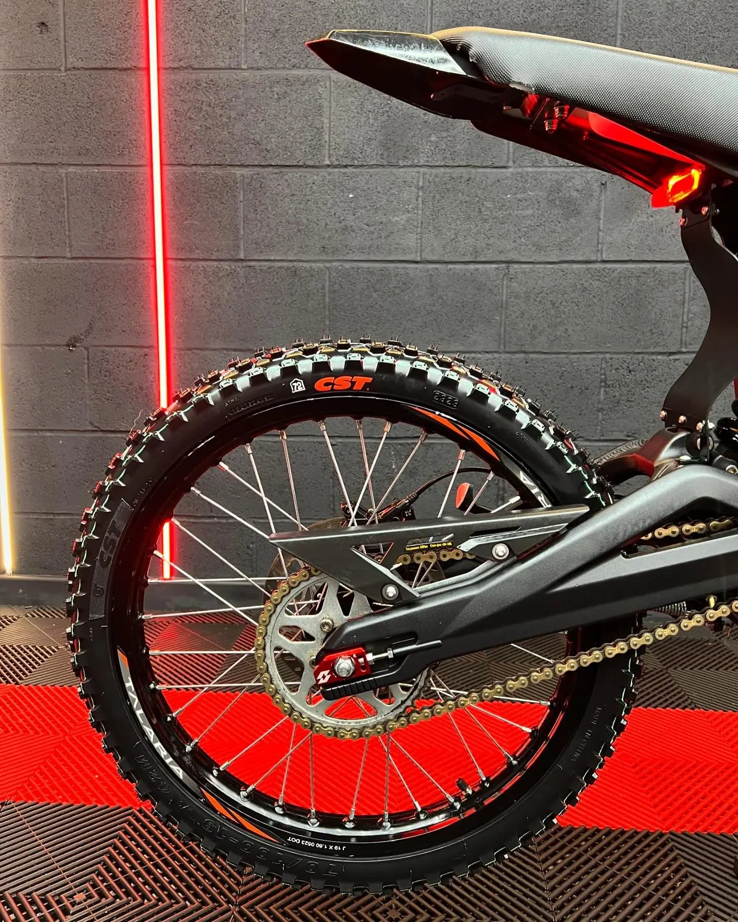 Talaria Sting R 2024