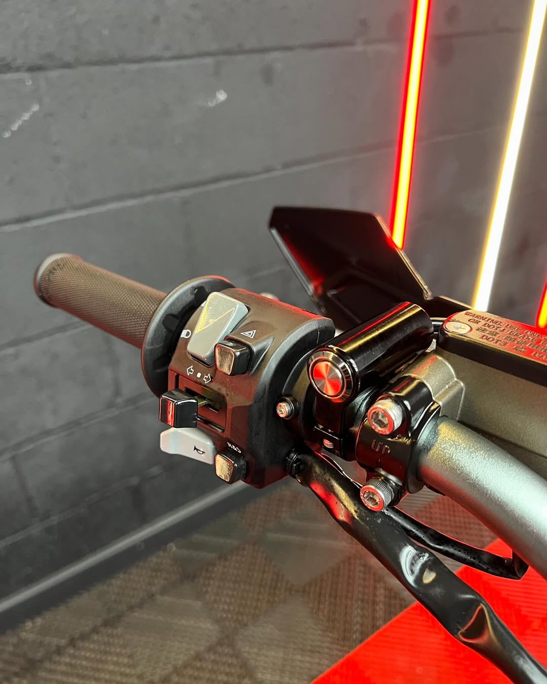 Surron Ultra Bee T L3E 2024