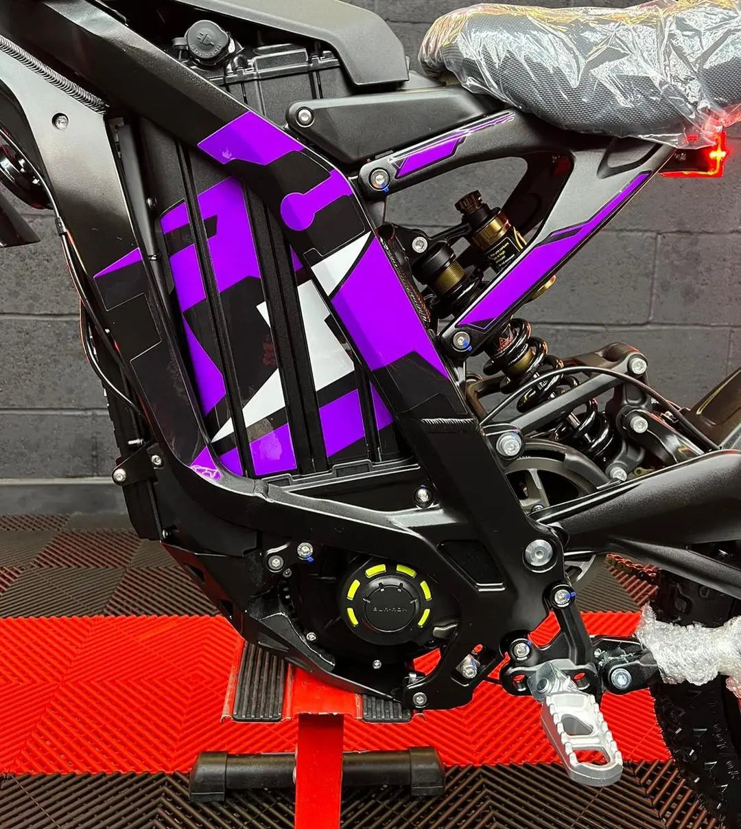 Surrron Light Bee X 2023