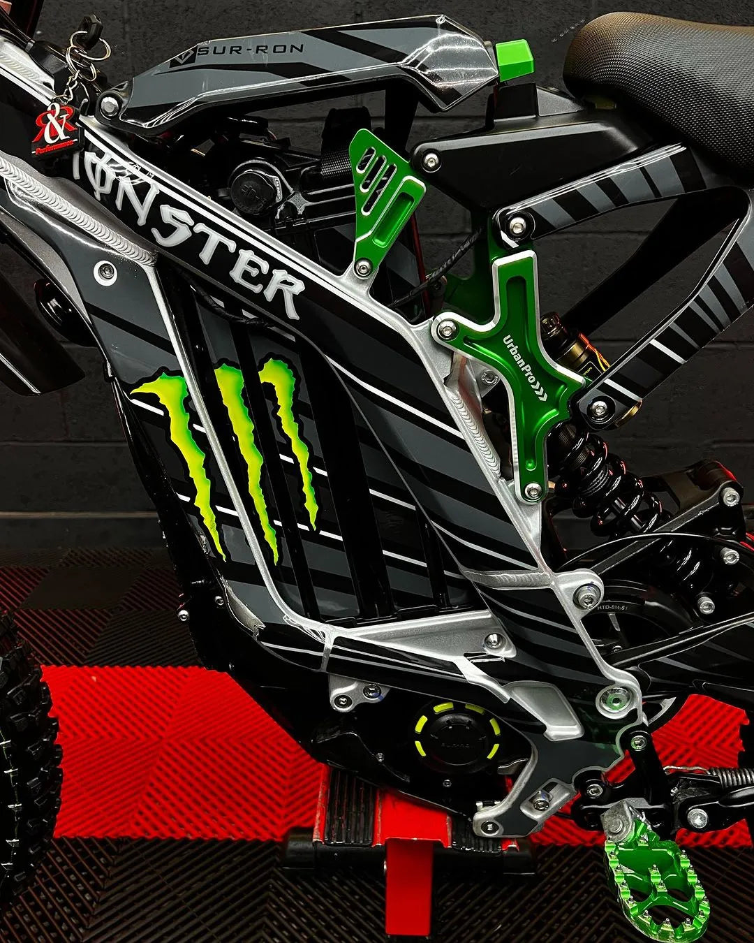 Surron Light Bee X 2023